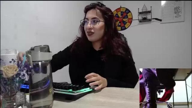 Image 8 of scarlett_sen Stream on Chaturbate on 1 month ago