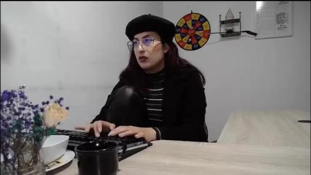 Image 10 of scarlett_sen Stream on Chaturbate on 1 month ago