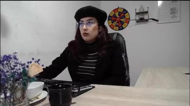 Image 12 of scarlett_sen Stream on Chaturbate on 1 month ago