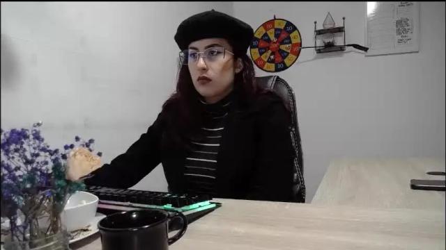 Image 4 of scarlett_sen Stream on Chaturbate on 1 month ago
