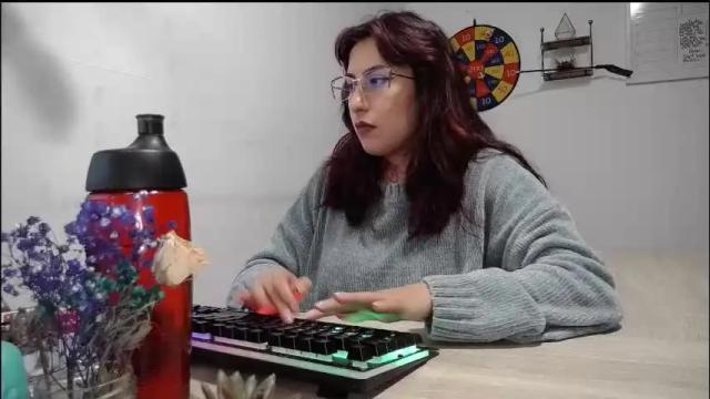 Image 7 of scarlett_sen Stream on Chaturbate on 1 month ago