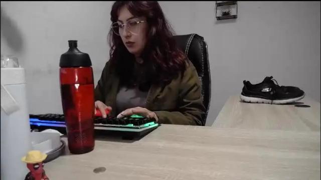 Image 10 of scarlett_sen Stream on Chaturbate on 1 month ago