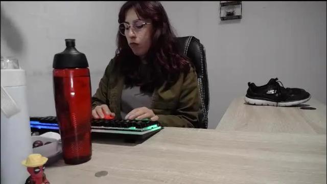 Thumbnail 2, scarlett_sen's Stream at Chaturbate, 1 month ago