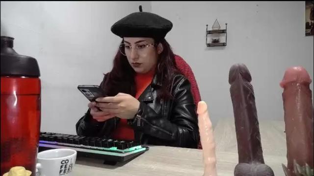 Image 4 of scarlett_sen Stream on Chaturbate on 1 month ago