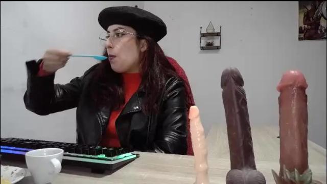 Image 7 of scarlett_sen Stream on Chaturbate on 1 month ago