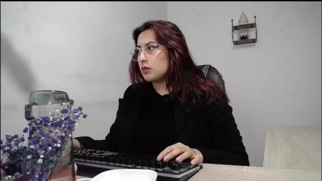 Image 4 of scarlett_sen Stream on Chaturbate on 14 days ago