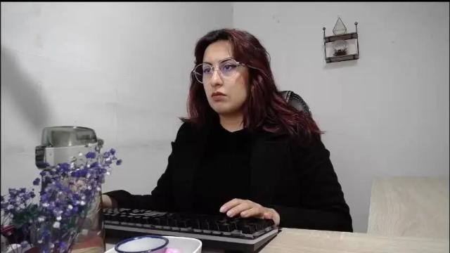 Image 8 of scarlett_sen Stream on Chaturbate on 14 days ago