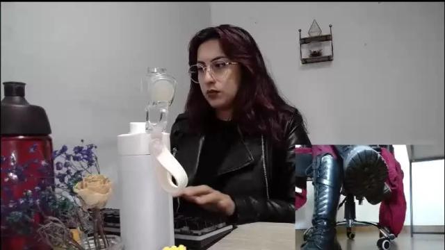 Image 6 of scarlett_sen Stream on Chaturbate on 10 days ago