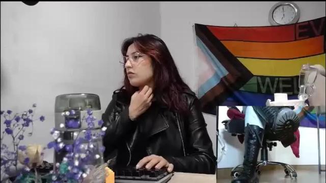 Image 11 of scarlett_sen Stream on Chaturbate on 4 days ago