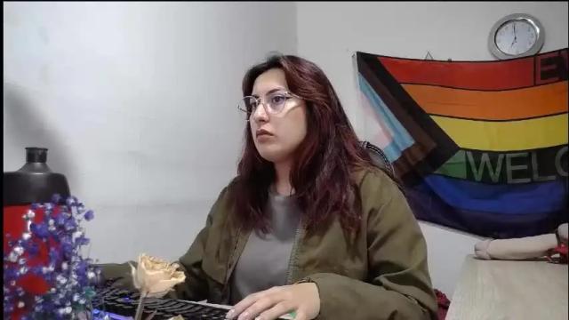 Image 8 of scarlett_sen Stream on Chaturbate on 4 days ago