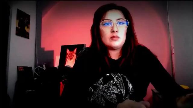 Image 3 of scarlett_sen Stream on Chaturbate on 18 days ago