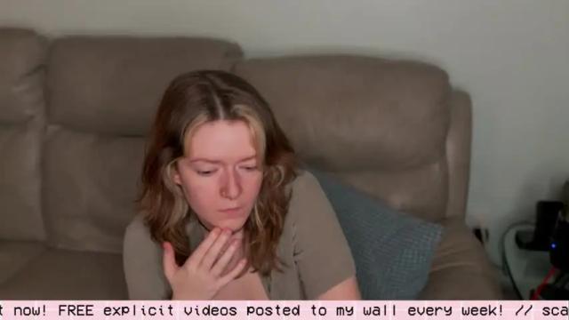Image 2 of scarlett_sinclair Stream on Chaturbate on 14 months ago