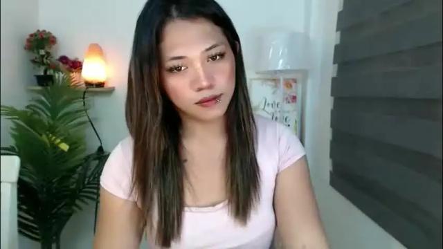 Image 3 of scarlett_sofia69 Stream on Chaturbate on 2 months ago