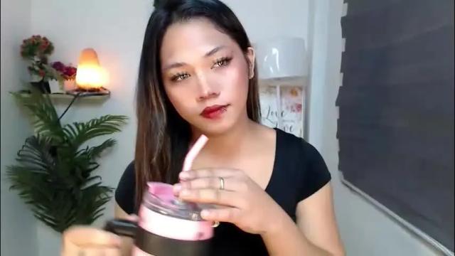 Thumbnail 1, scarlett_sofia69's Stream at Chaturbate, 1 month ago