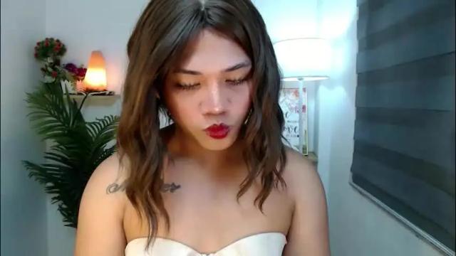 Image 3 of scarlett_sofia69 Stream on Chaturbate on 6 days ago