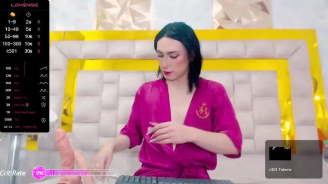 Image 4 of scarlett_taylor07 Stream on Chaturbate on 18 months ago