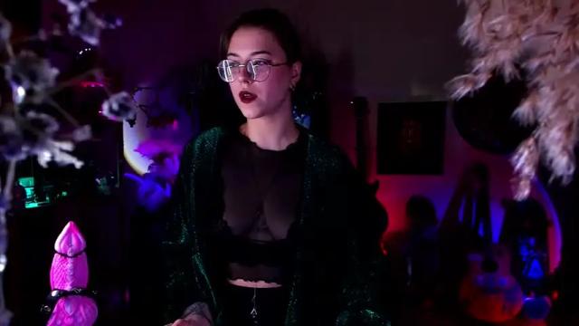 Image 3 of scarlett_wanner Stream on Chaturbate on 15 months ago