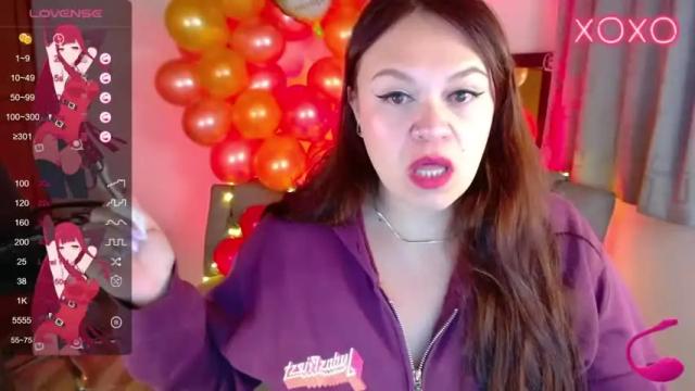 Image 4 of scarlett_witch__ Stream on Chaturbate on 13 months ago