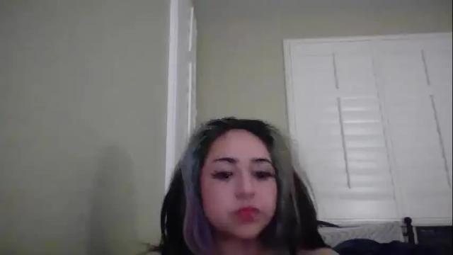 Image 3 of scarlett_x_sweet Stream on Chaturbate on 19 months ago