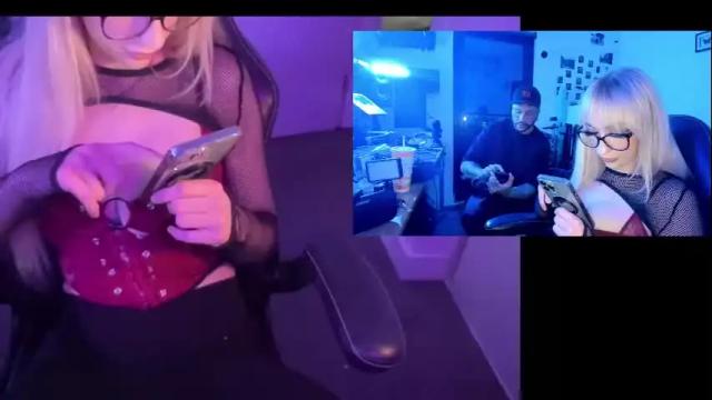 Image 4 of scarlettbbby Stream on Chaturbate on 18 days ago