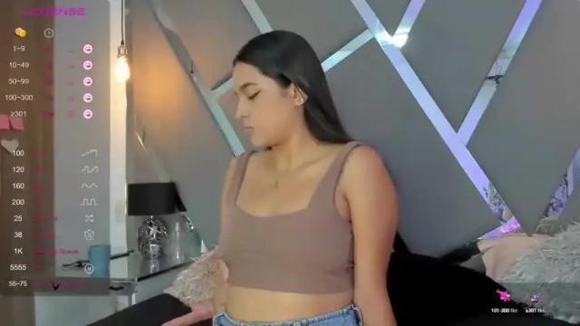 Image 2 of scarlettduarte Stream on Chaturbate on 13 months ago