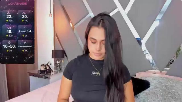 Image 6 of scarlettduarte Stream on Chaturbate on 13 months ago