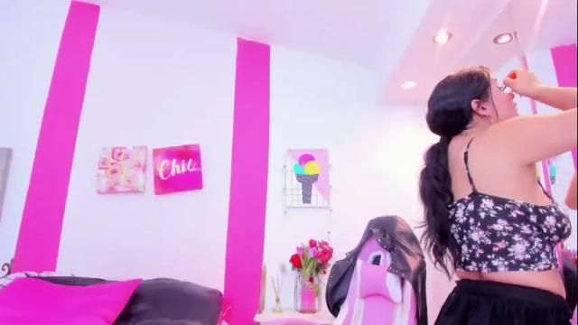 Image 11 of scarlette_15 Stream on Chaturbate on 1 month ago
