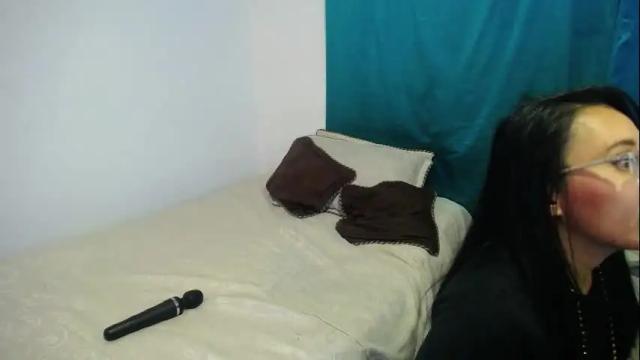 Thumbnail 2, scarlette_32's Stream at Chaturbate, 1 month ago