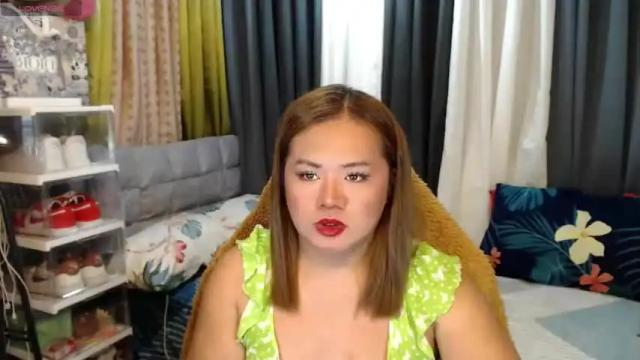 Image 2 of scarlette_adisson_69 Stream on Chaturbate on 13 months ago