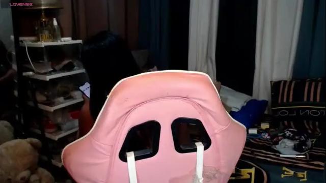 Image 3 of scarlette_adisson_69 Stream on Chaturbate on 2 months ago
