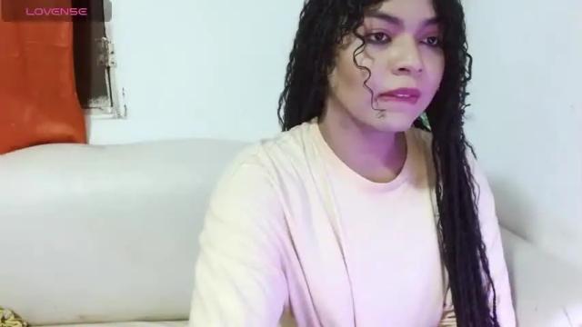 Image 4 of scarlette_mason_1 Stream on Chaturbate on 14 months ago