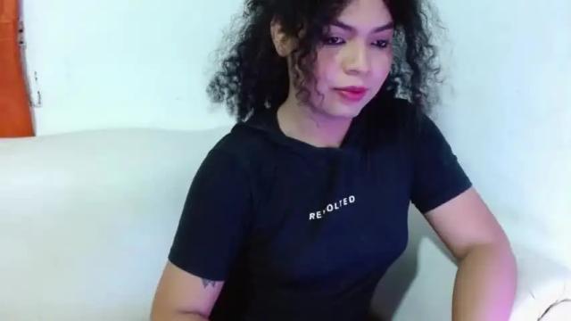 Image 4 of scarlette_mason_1 Stream on Chaturbate on 13 months ago