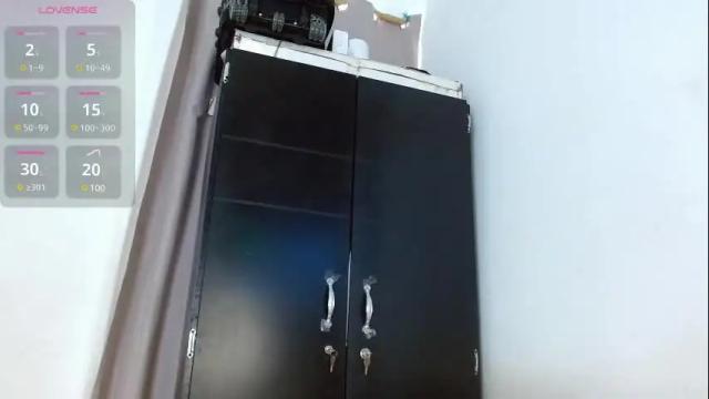 Image 10 of scarlette_mason_1 Stream on Chaturbate on 13 days ago
