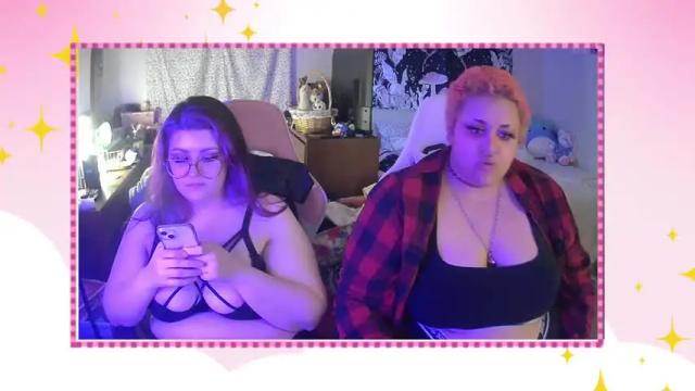 Image 3 of scarlettedwards Stream on Chaturbate on 21 months ago