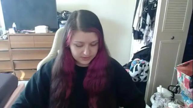 Image 6 of scarlettedwards Stream on Chaturbate on 4 months ago