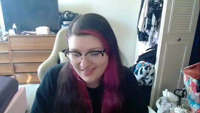 Image 7 of scarlettedwards Stream on Chaturbate on 4 months ago