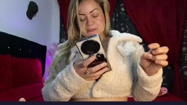 Image 12 of scarletteowens Stream on Chaturbate on 1 month ago