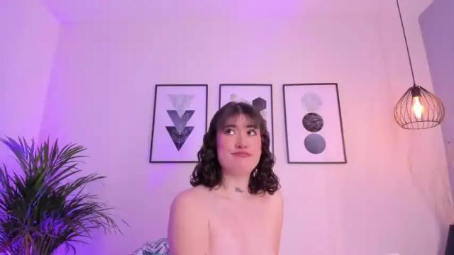 Thumbnail 1, scarlettfosster's Stream at Chaturbate, 14 months ago