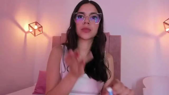 Thumbnail 1, scarlettmadison_'s Stream at Chaturbate, 17 months ago