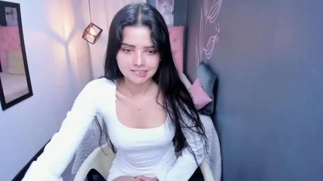 Image 8 of scarlettpearson Stream on Chaturbate on 22 months ago