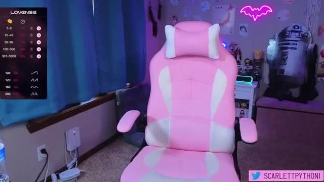 Thumbnail 3, scarlettpython1's Stream at Chaturbate, 12 months ago