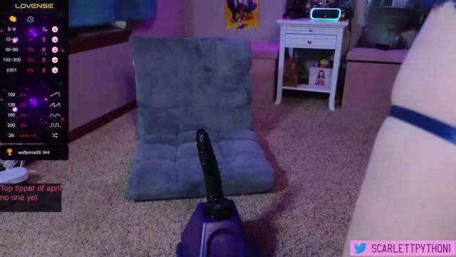 Image 3 of scarlettpython1 Stream on Chaturbate on 12 months ago