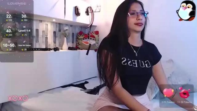 Image 3 of scarlettross27 Stream on Chaturbate on 19 months ago