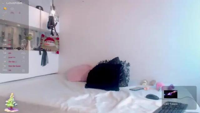 Thumbnail 3, scarlettross27's Stream at Chaturbate, 17 months ago
