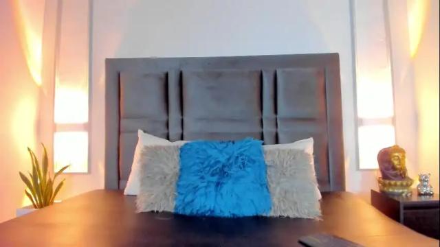 Thumbnail 3, scarlettsanz_'s Stream at Chaturbate, 19 days ago