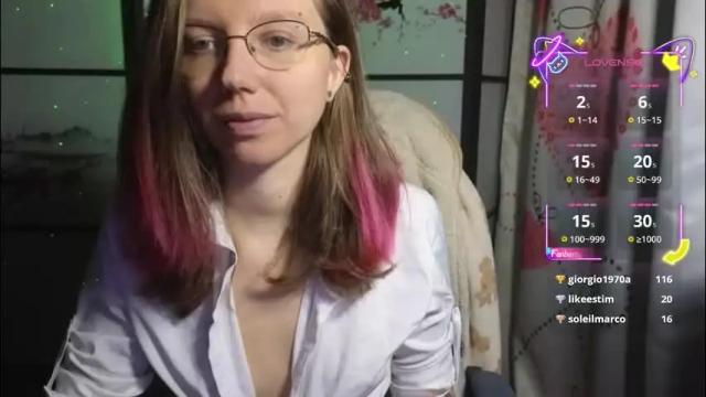 Image 8 of scarlettsrose Stream on Chaturbate on 2 months ago