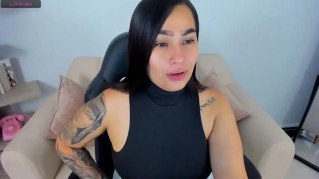 Image 10 of scarlettyou Stream on Chaturbate on 16 months ago