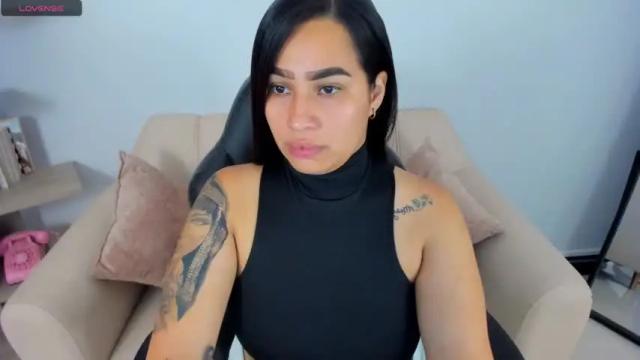 Image 8 of scarlettyou Stream on Chaturbate on 16 months ago