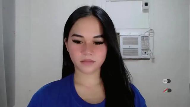 Image 12 of scarletvamp Stream on Chaturbate on 27 days ago