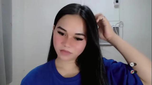Image 7 of scarletvamp Stream on Chaturbate on 27 days ago
